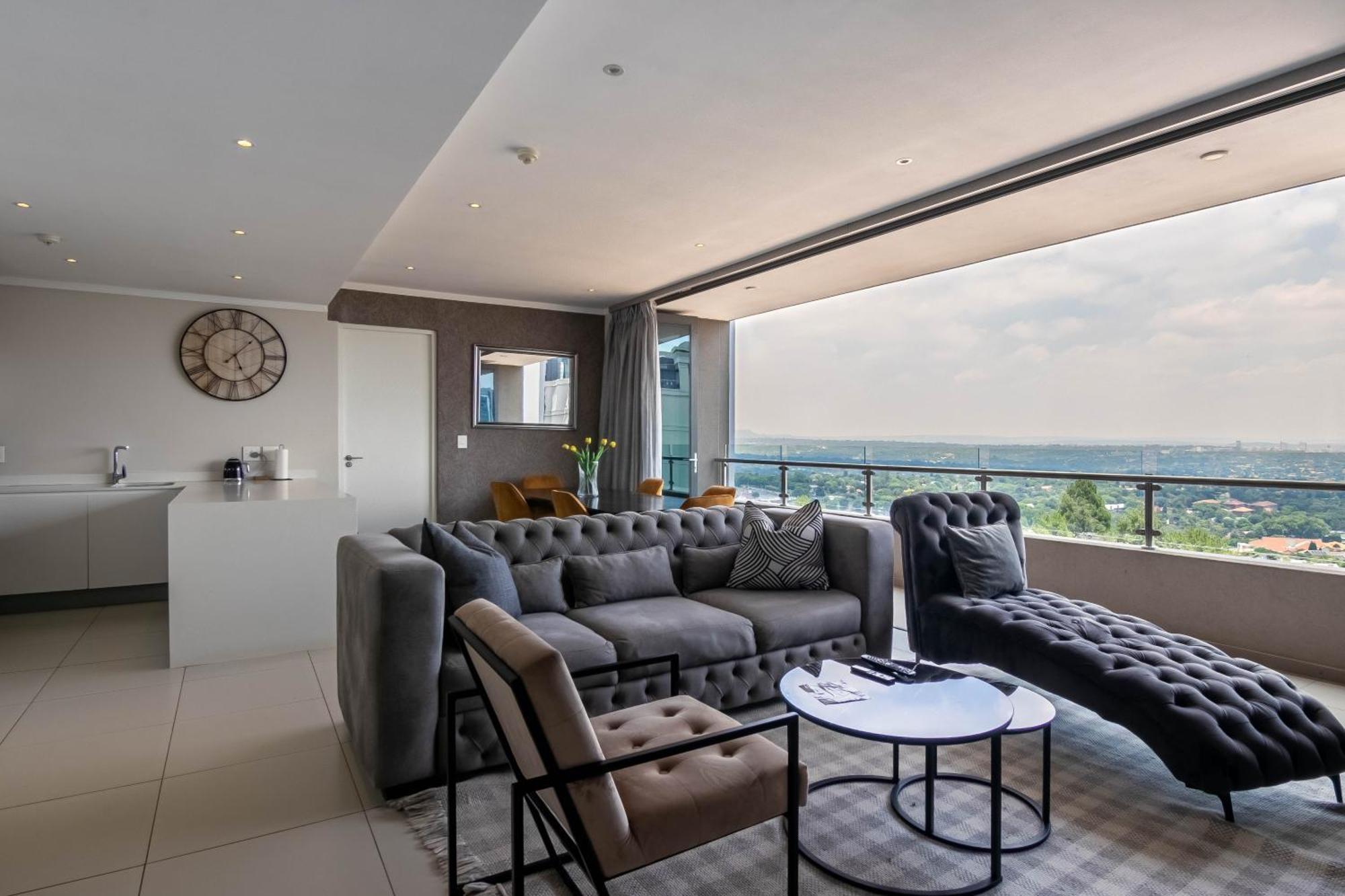 Cgrsa Apartments Sandton Johannesburg Exterior photo