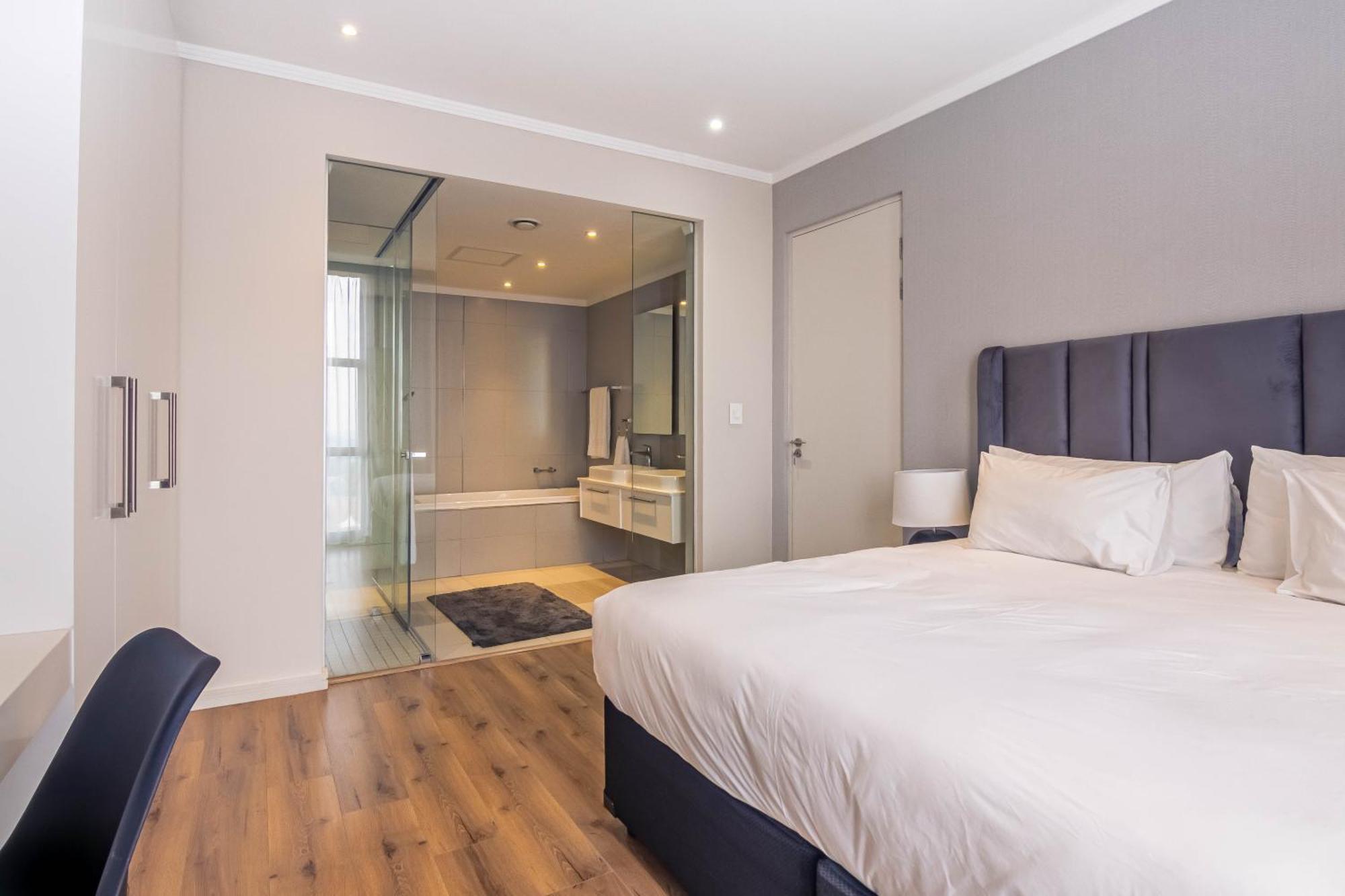 Cgrsa Apartments Sandton Johannesburg Room photo