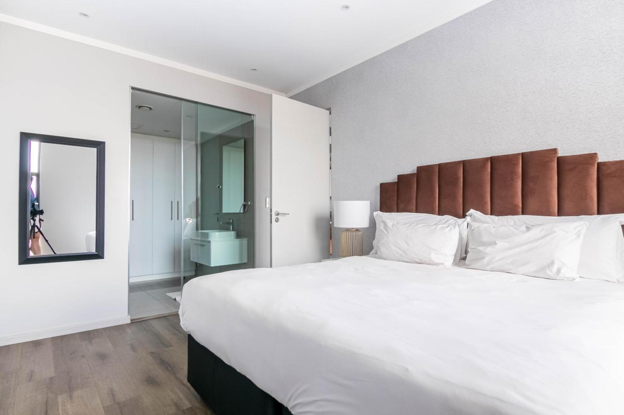 Cgrsa Apartments Sandton Johannesburg Room photo